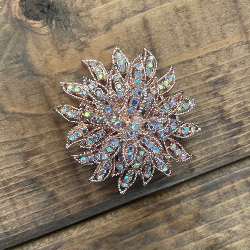 Brooch